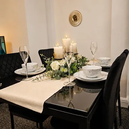 Appartement Stylish 2Br Leeds Home, 5 Min To City Centre