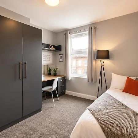 Stylish 2Br Leeds Home, 5 Min To City Centre Appartement *